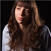 Impartisco lezioni in qualunque disciplina per bambini dai 6 ai 13 anni e lezioni di matematica ai liceali.